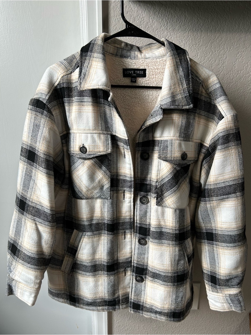 Love Tree Black, Cream & Tan Plaid Sherpa-Lined Jacket